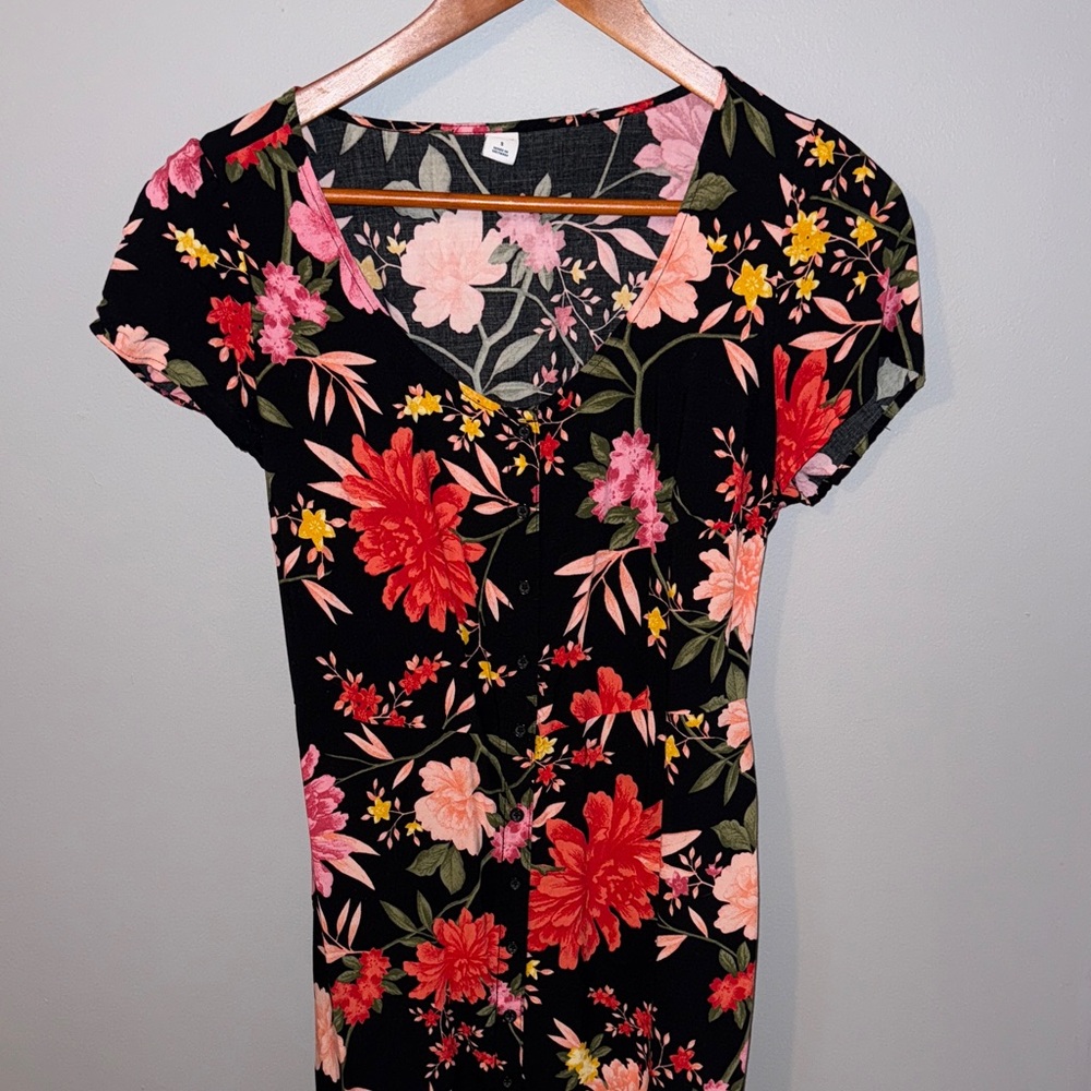 Old Navy Black Floral Midi Dress